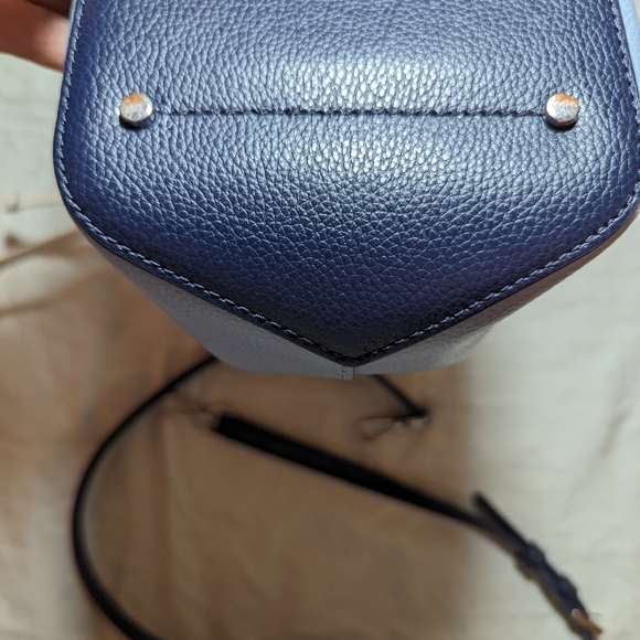 Kate Spade New York Tricolor Bucket Bag - Picture 5 of 16